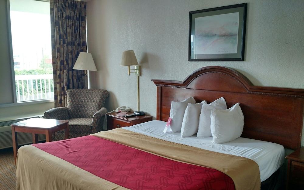 Econo Lodge Thomasville photo 28