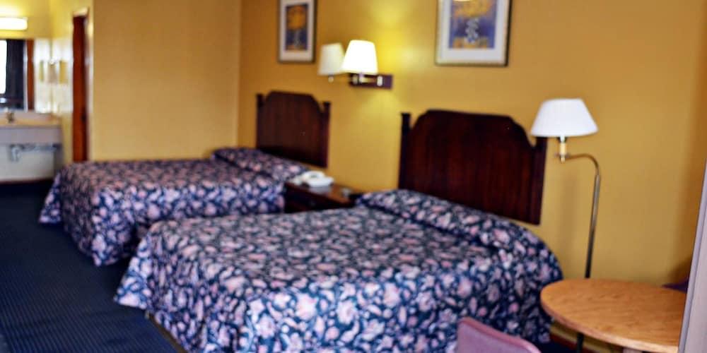 Aloha Inn photo 30
