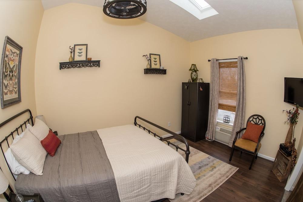 Creekside Inn photo 42