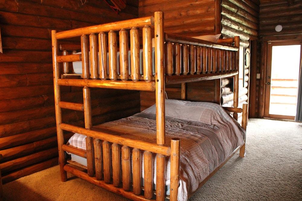Cedar Lodge and Settlement photo 25