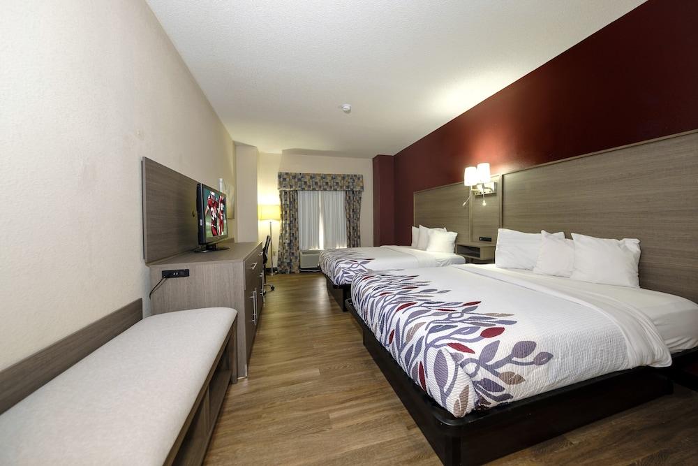 Red Roof Inn Yemassee photo 12