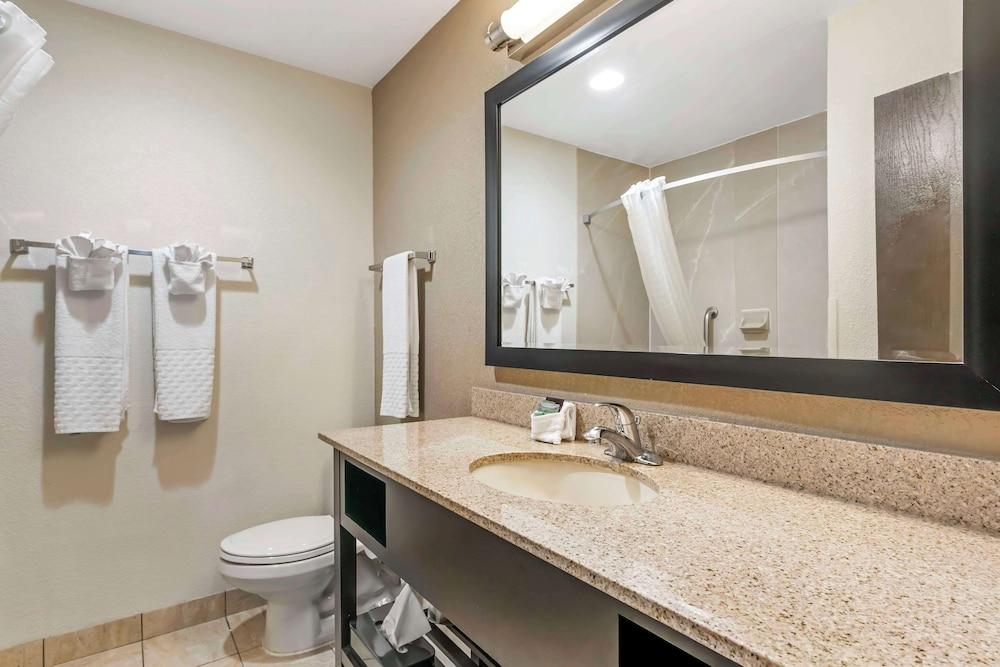 Best Western Suites photo 20