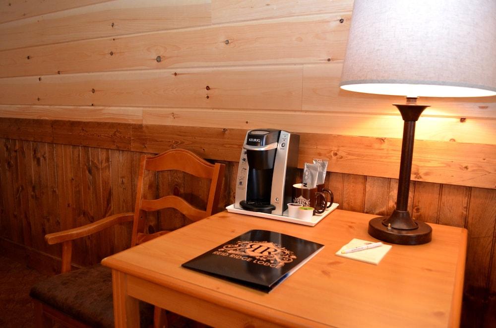 Reid Ridge Lodge photo 15