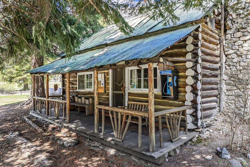 Sawtooth Lodge photo 62