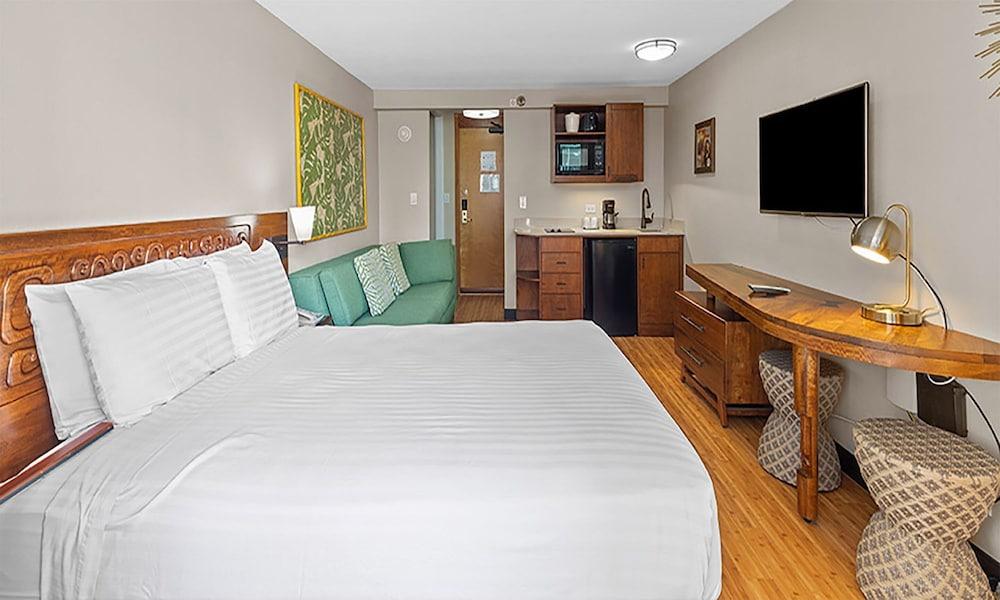 Castle Bamboo Waikīkī Hotel photo 6