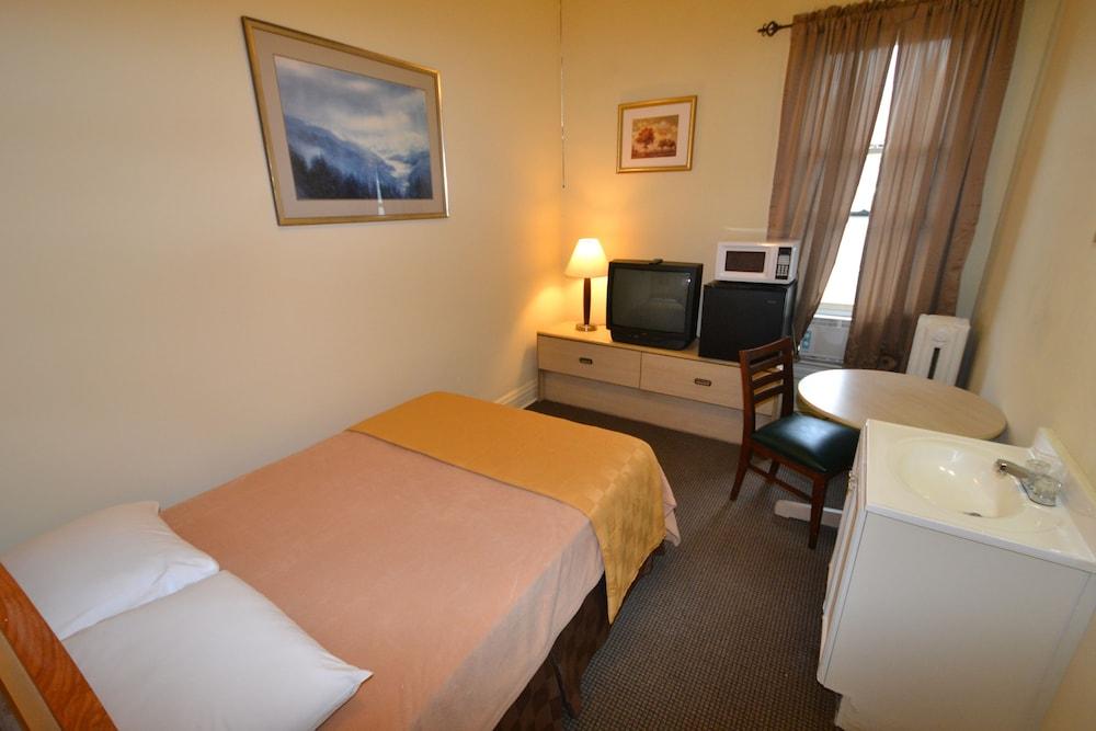 Perfect Stay Inn & Suites photo 15