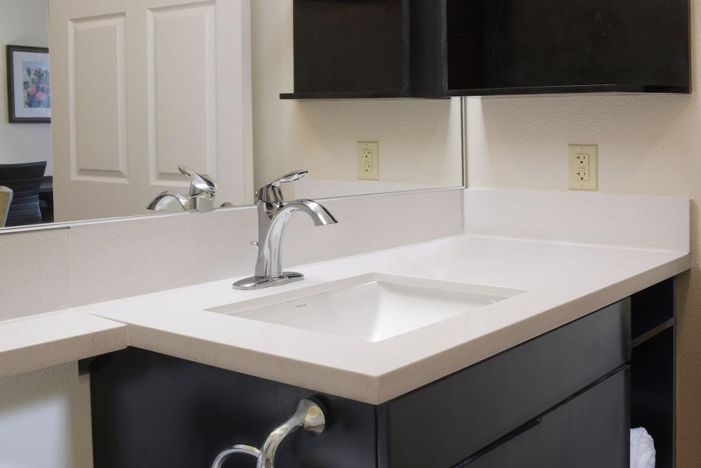 Candlewood Suites Odessa by IHG photo 17