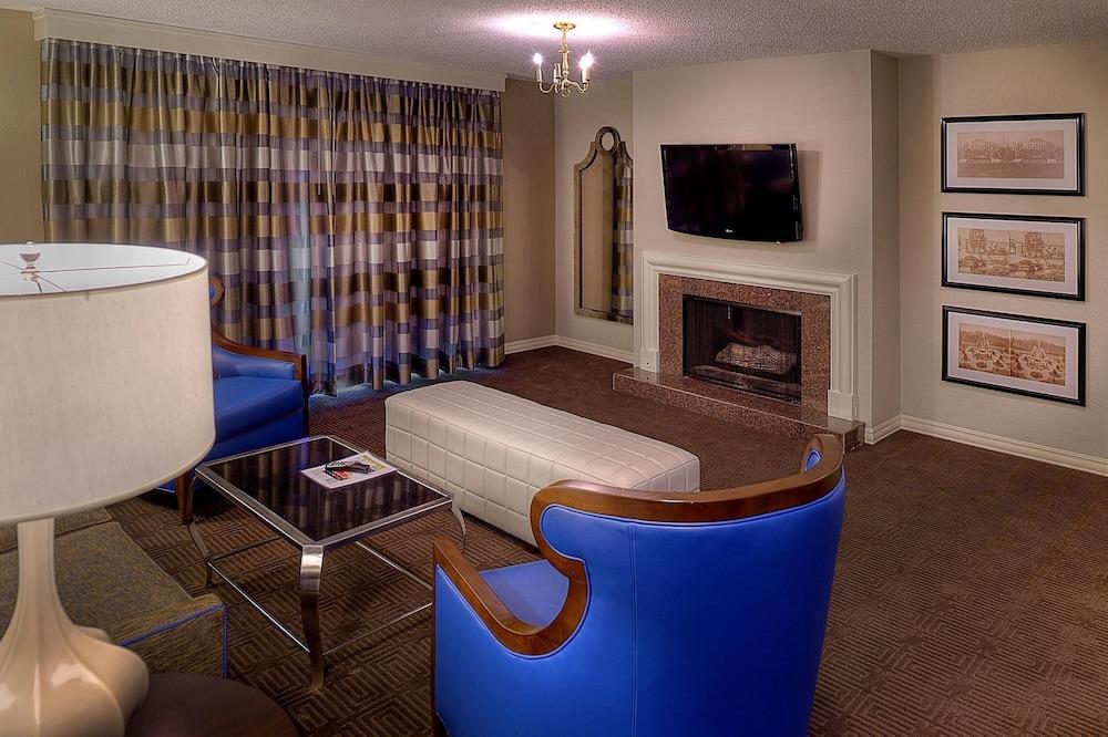 Sheraton Westport Chalet Hotel St. Louis photo 39