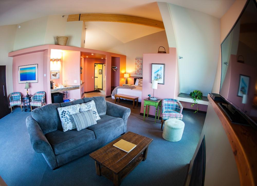 Blue Wave Inn photo 3