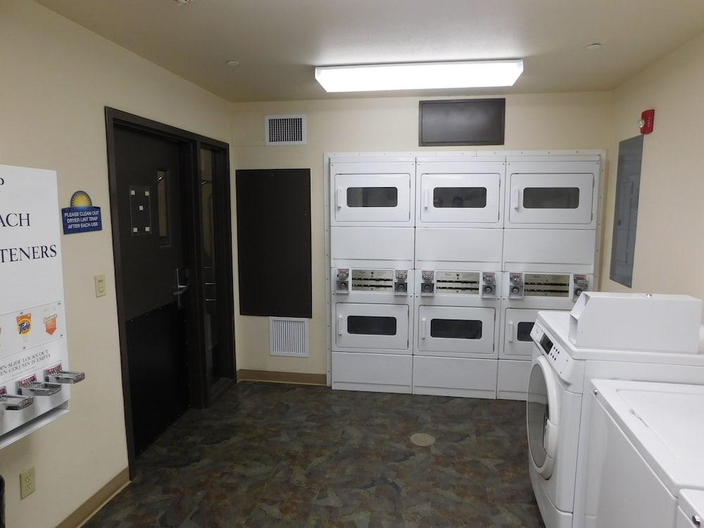 Birch Hill Suite Rochester – Med City photo 34