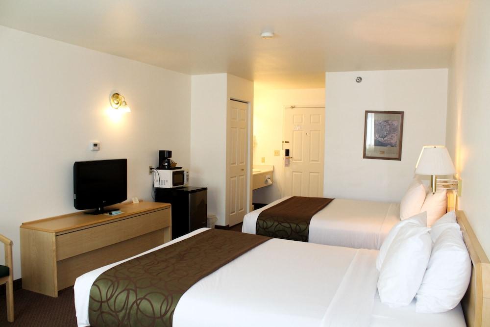 Inn at Lander, Travelodge by Wyndham photo 57
