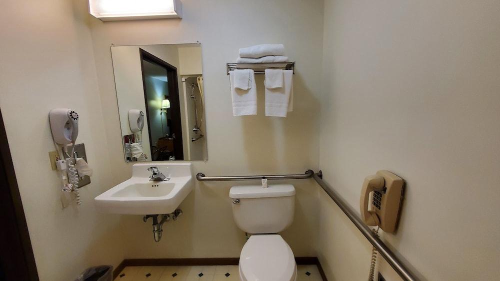 St Paul Inn photo 24