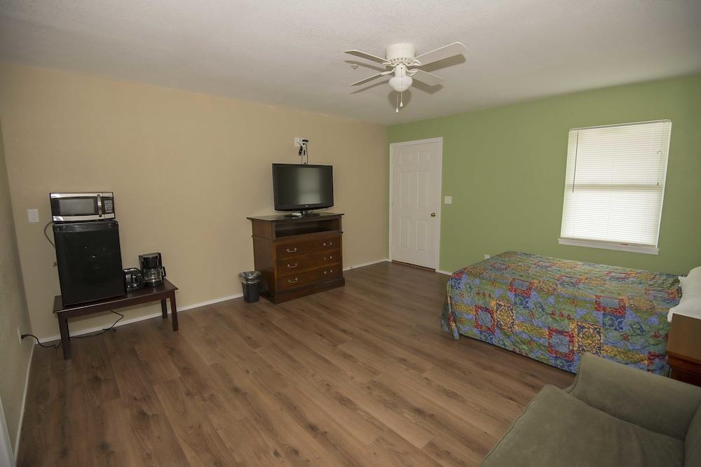 Avon Motel photo 29