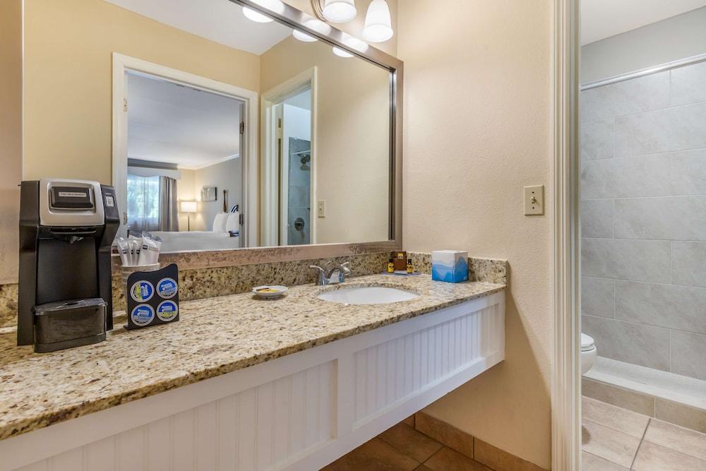 Best Western Plus Santee Inn photo 24
