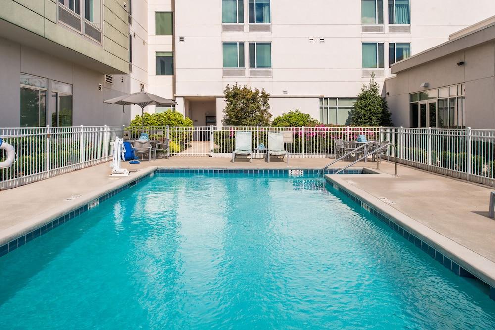 SpringHill Suites Huntsville Downtown photo 18