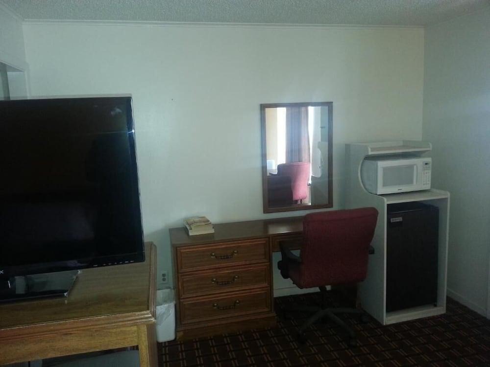 XIT Ranch Motel photo 12