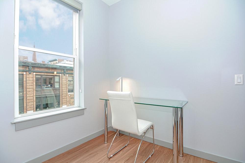 Global Luxury Suites Downtown Providence photo 70