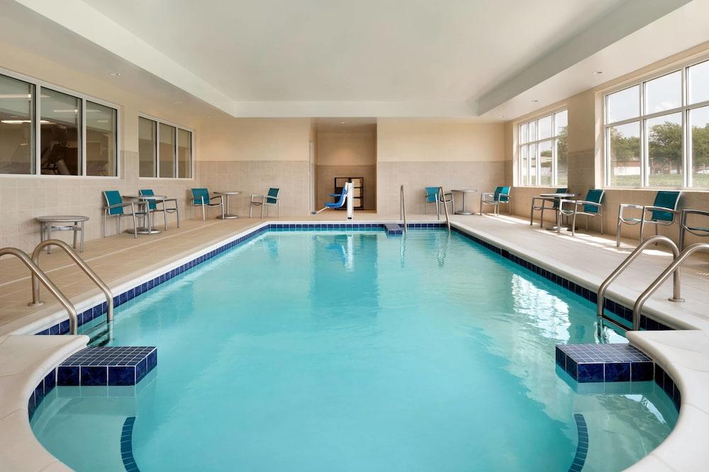 TownePlace Suites by Marriott Minooka photo 11
