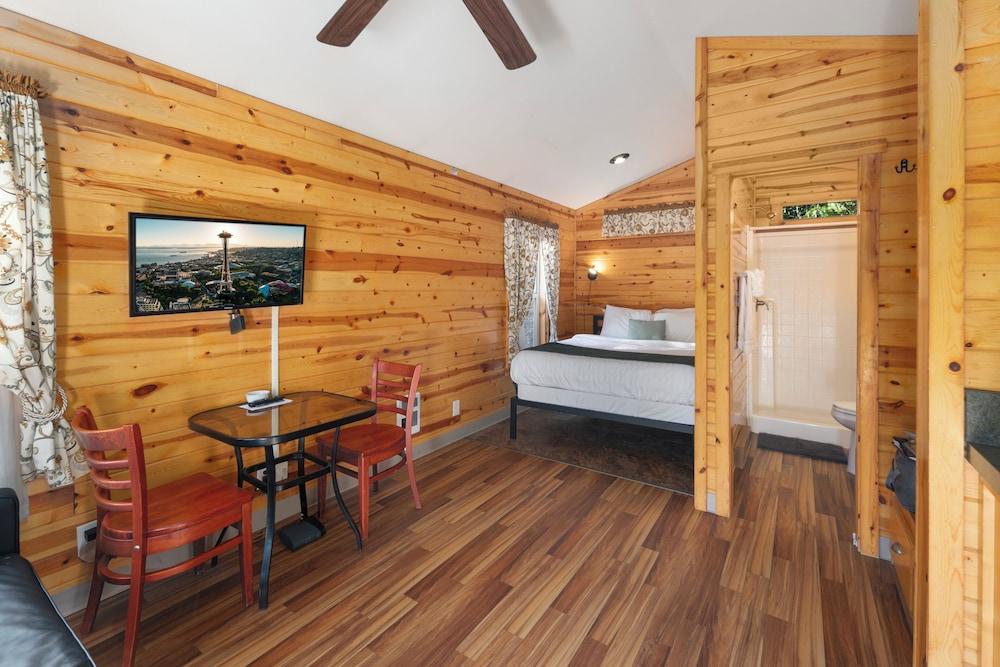 Robinhood Village Resort photo 19