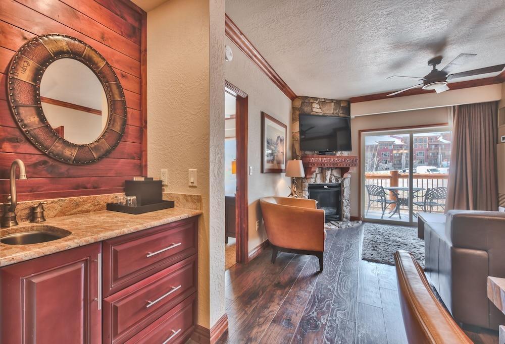 Westgate by Canyons Village Rentals photo 69