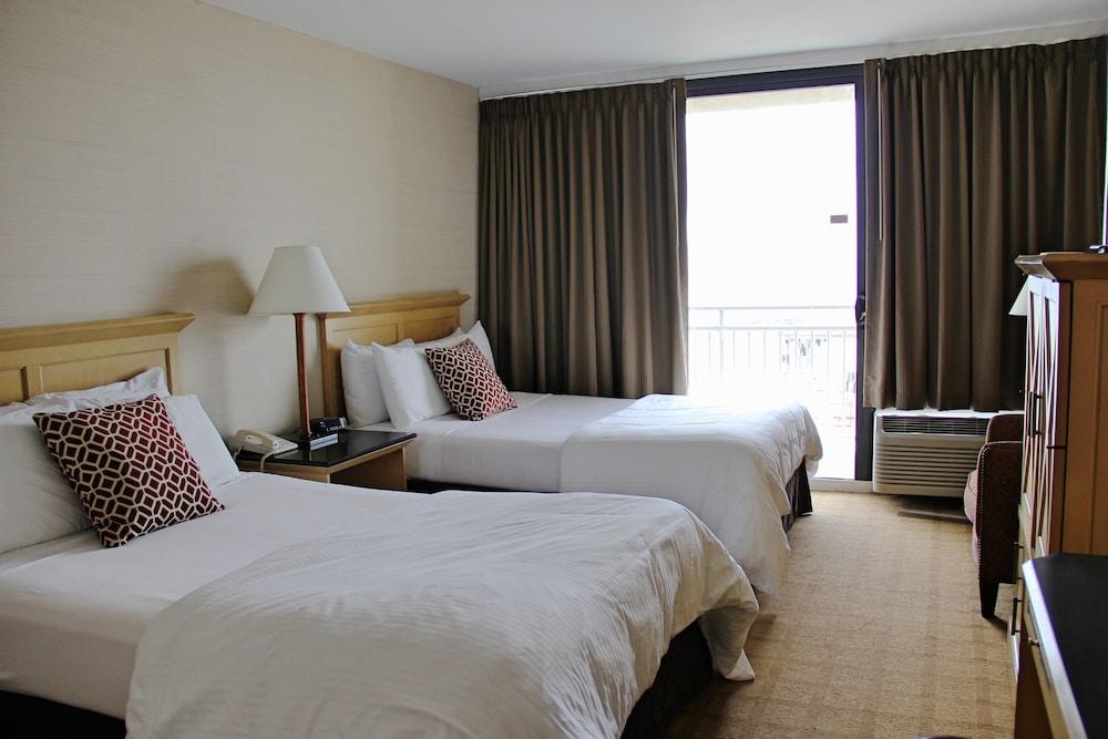 The Empress Hotel & Adult Nightclub photo 4