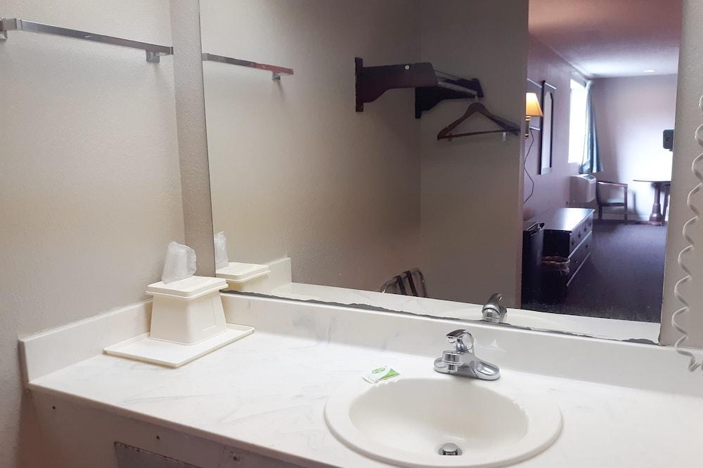Liberty Inn photo 25