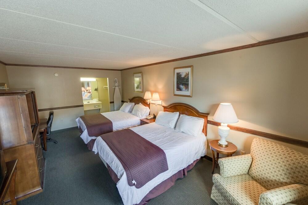 Cherokee Lodge photo 6