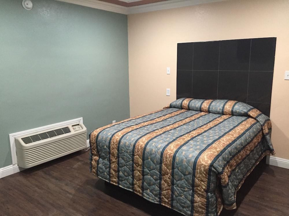 Park Motel photo 5