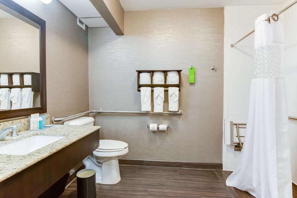 Hampton Inn Bellevue / Nashville-I-40 West photo 16