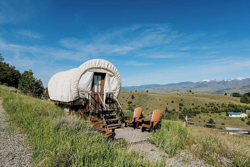 Chico Hot Springs Resort & Day Spa photo 47
