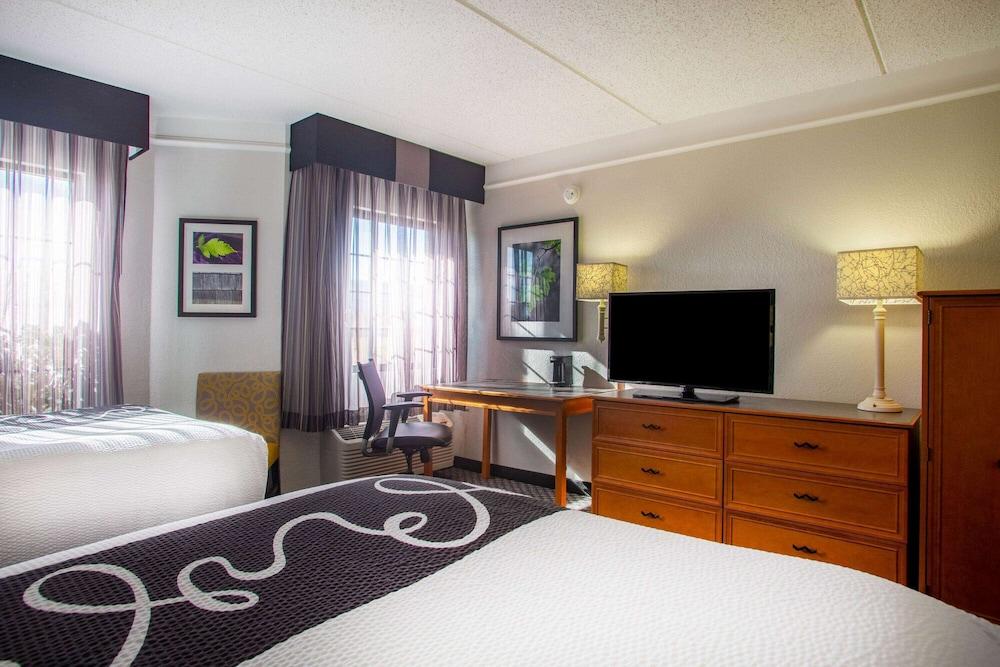 La Quinta Inn by Wyndham San Marcos photo 29