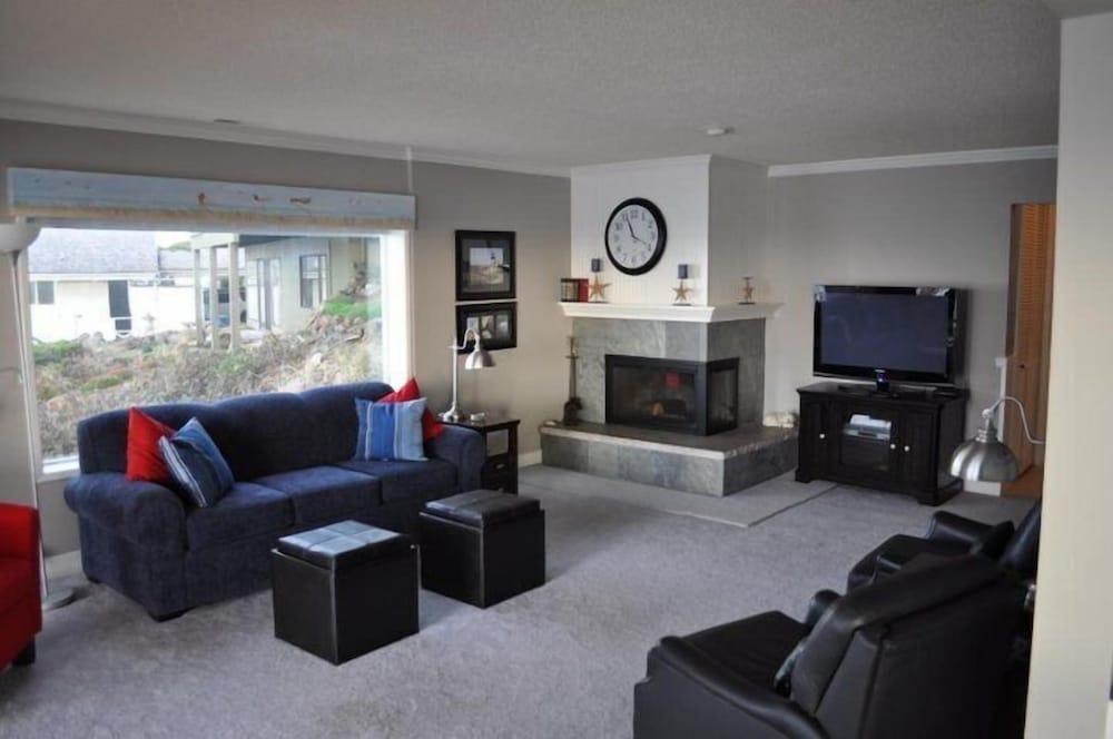 Cavalier Beachfront Condominiums photo 14