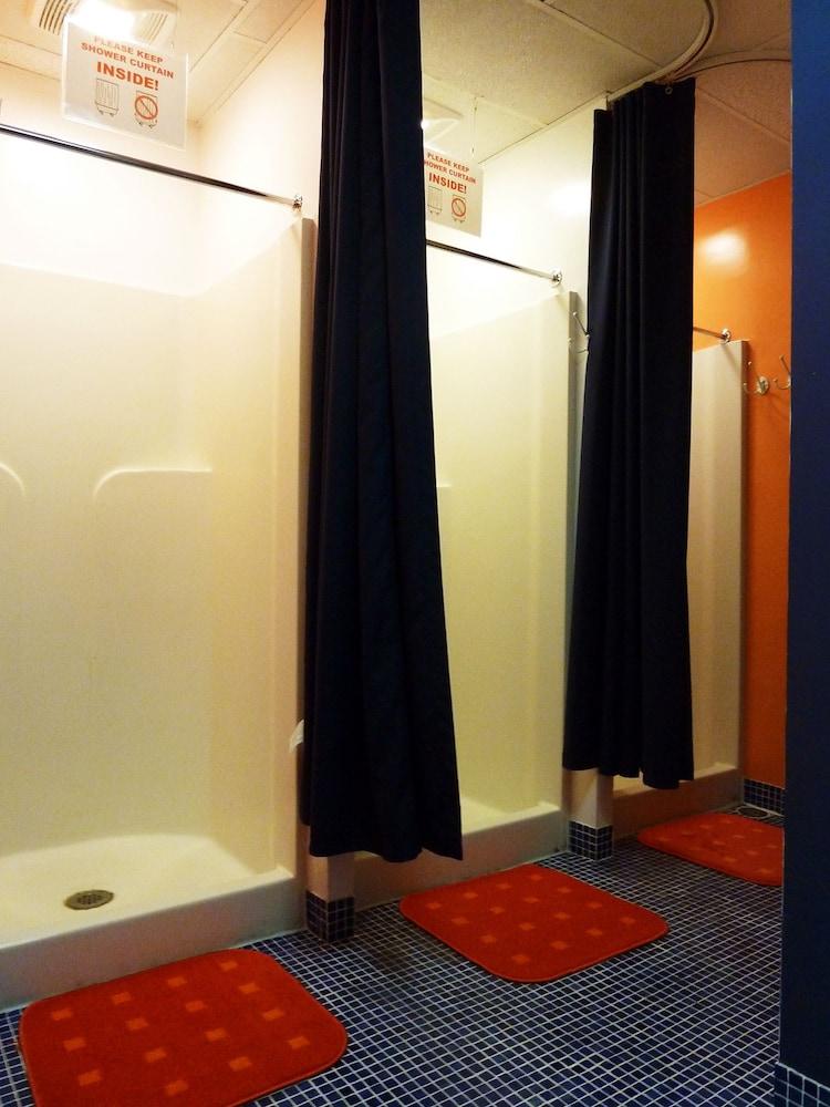 Apple Hostels photo 23