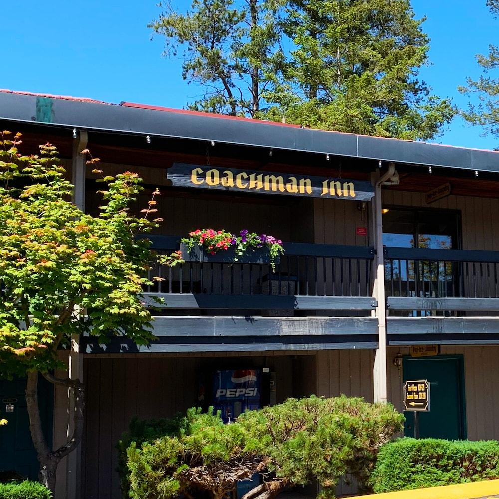 Coachman Inn & Suites photo 65