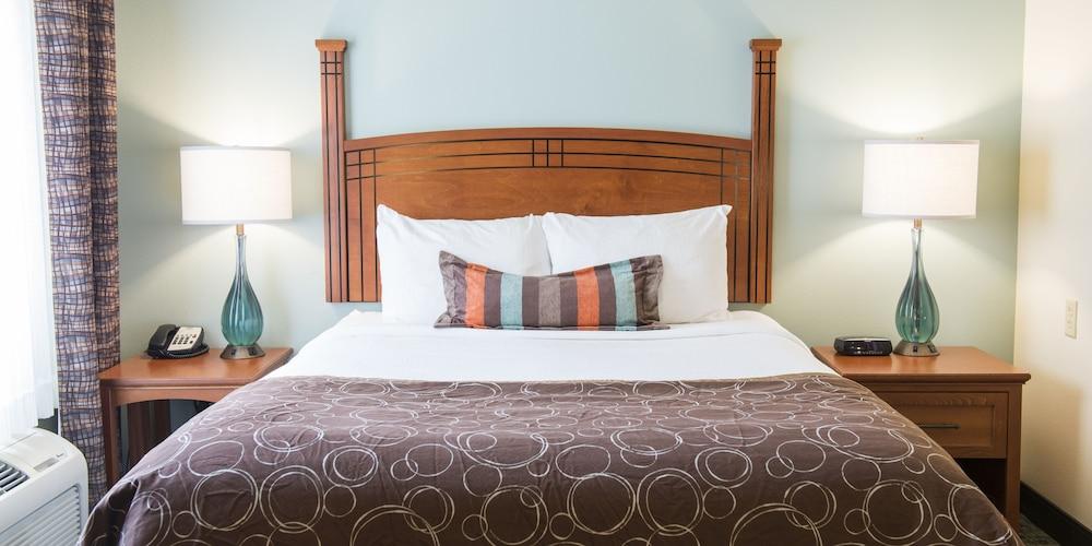 Staybridge Suites Fargo by IHG photo 44