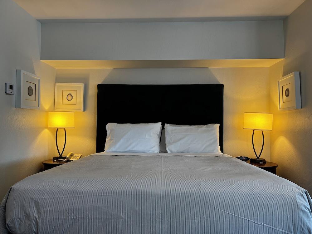 The Sterling Hotel photo 19