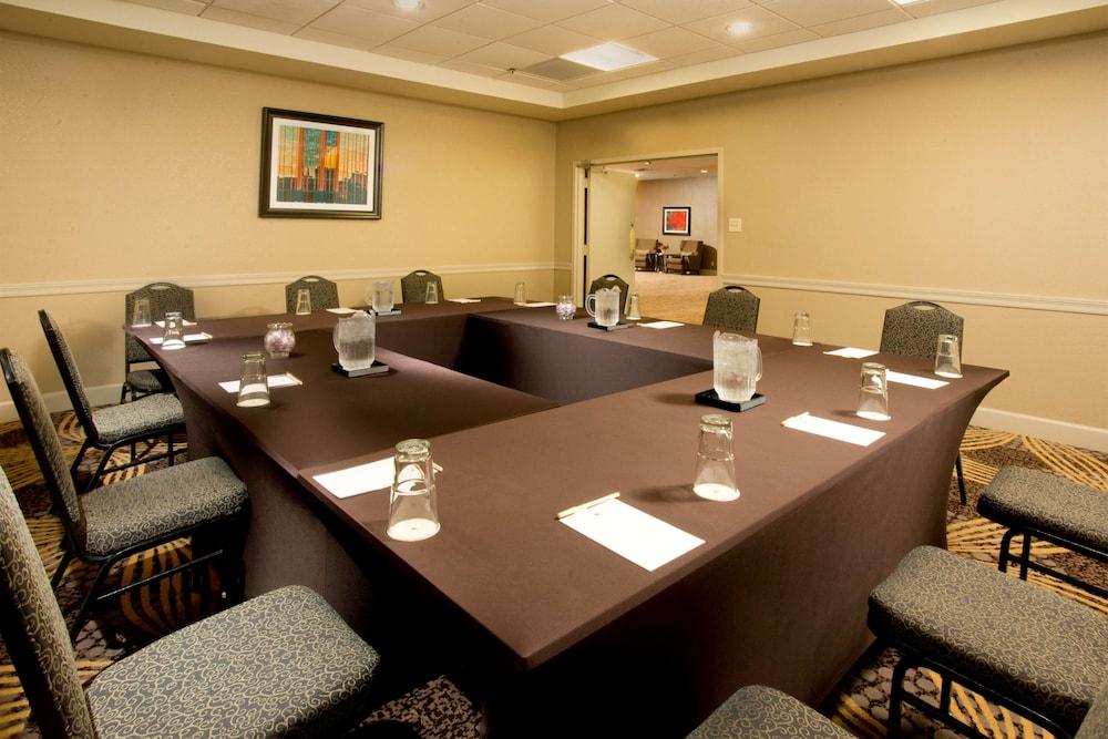 DoubleTree by Hilton Hotel Lafayette photo 59