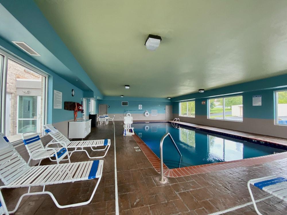 Holiday Inn Express & Suites Somerset Central by IHG photo 41