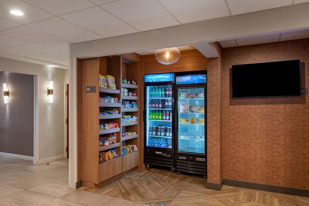 Best Western Plus Dalton Inn photo 25