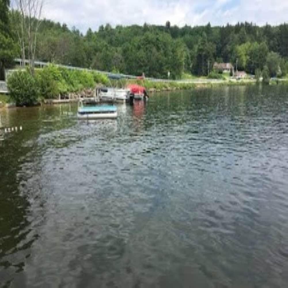 Winnisquam Lake Inn photo 27