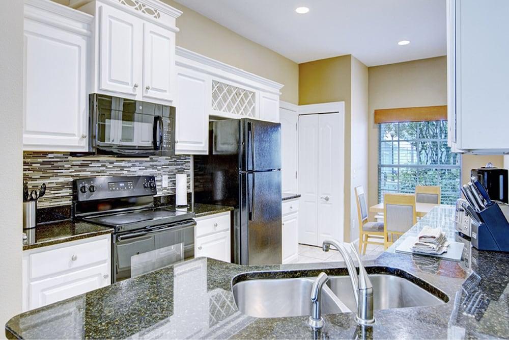 Summer Bay Orlando MOD Collection by Sonesta photo 25