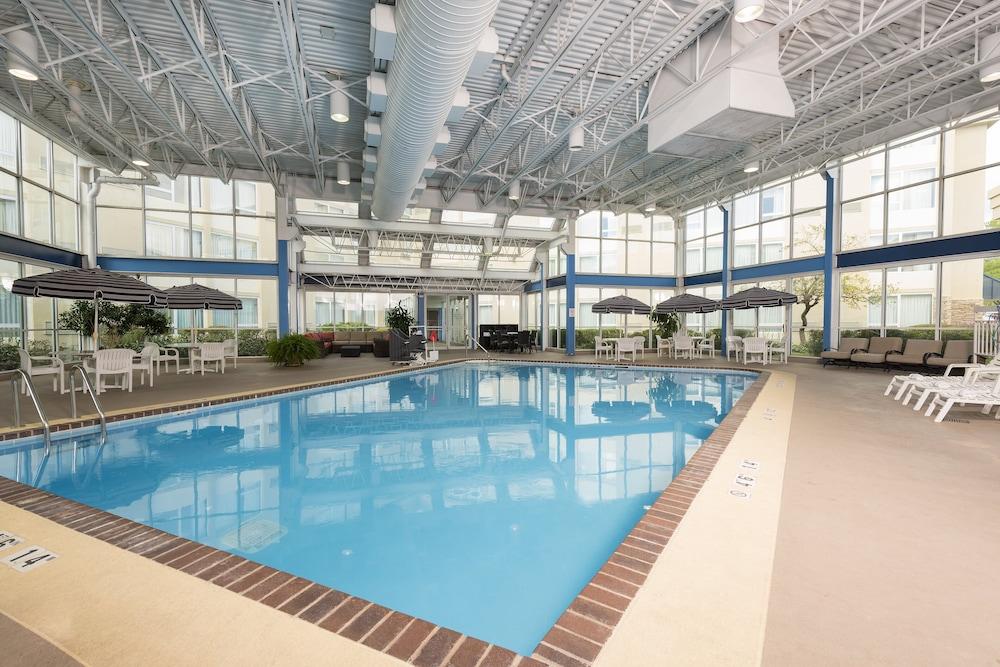 Grand Royal Hotel O'Hare - Chicago photo 24