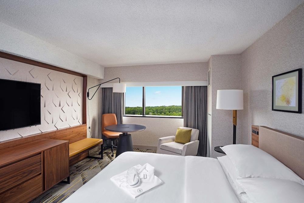 Sheraton Edison photo 15