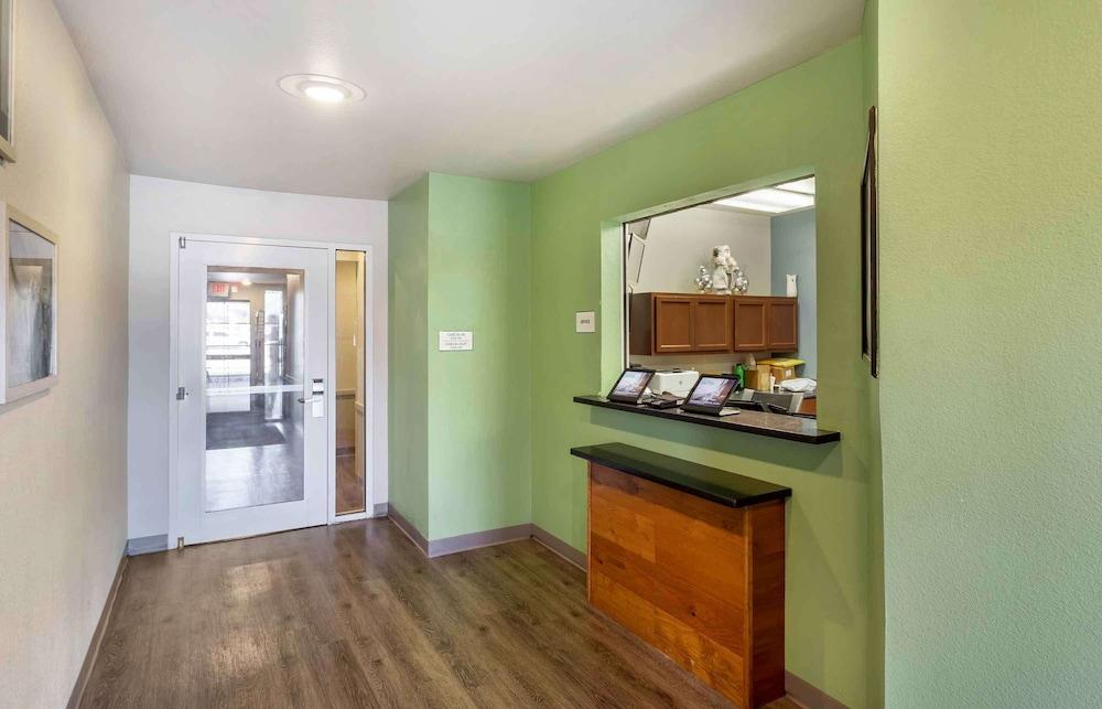 Extended Stay America Select Suites - Beaumont photo 3
