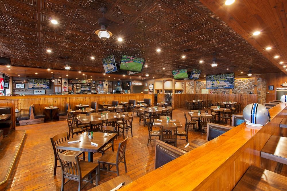 Westgate Branson Woods Resort and Cabins photo 80