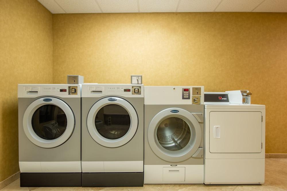 Holiday Inn Express Hotel & Suites Clovis by IHG photo 51