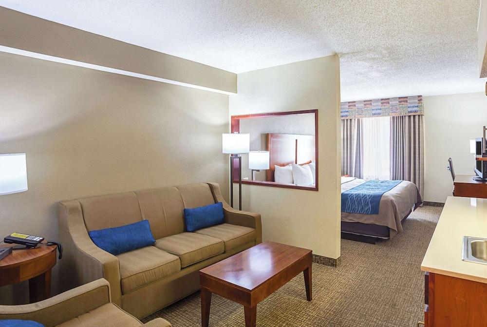 Comfort Inn Lincoln I-80 photo 12