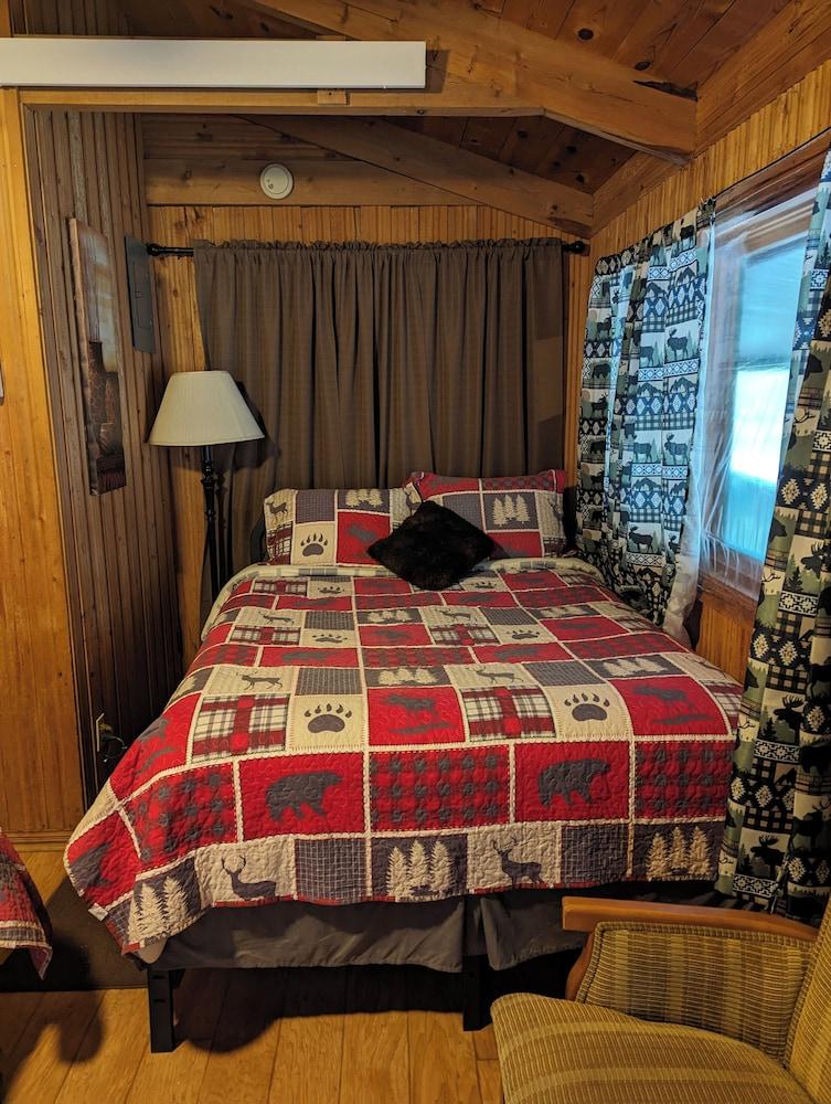Ponderosa Pines Inn and Cabins photo 6