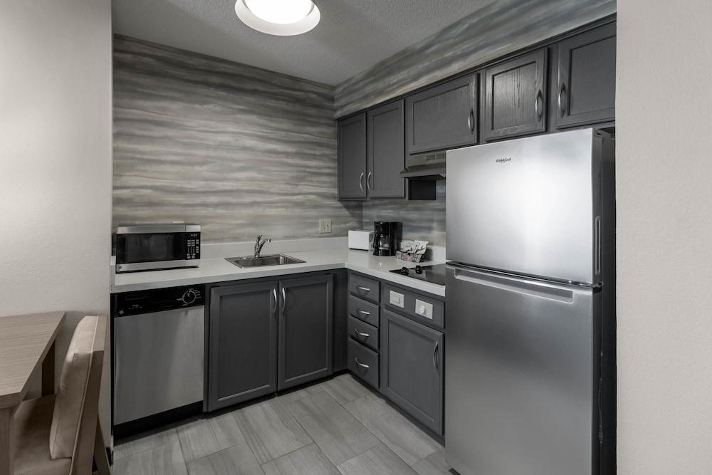 Residence Inn Marriott Easton photo 21