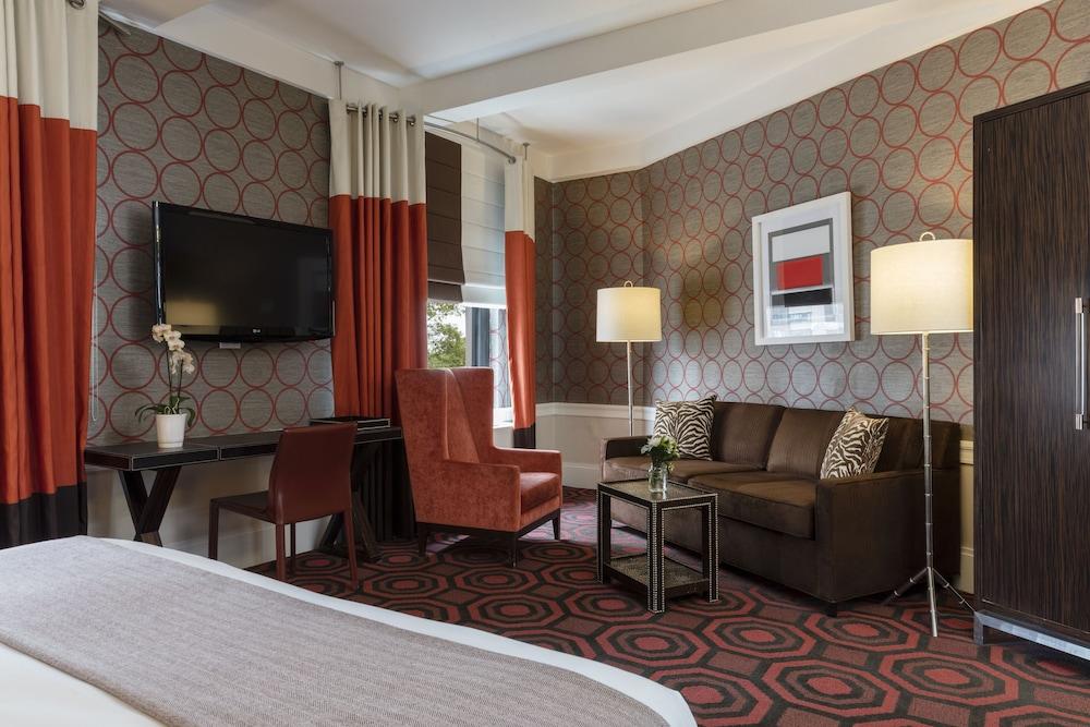 Empire Hotel photo 17